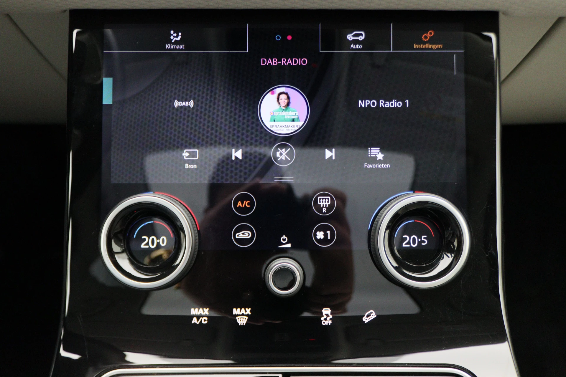 Hoofdafbeelding Land Rover Range Rover Velar