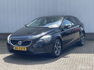Volvo V40 2.0 D2 Kinetic | Export prijs ex BPM € 4995,- |