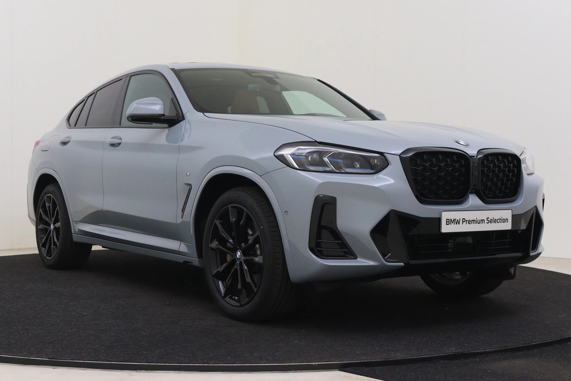 Hoofdafbeelding BMW X4