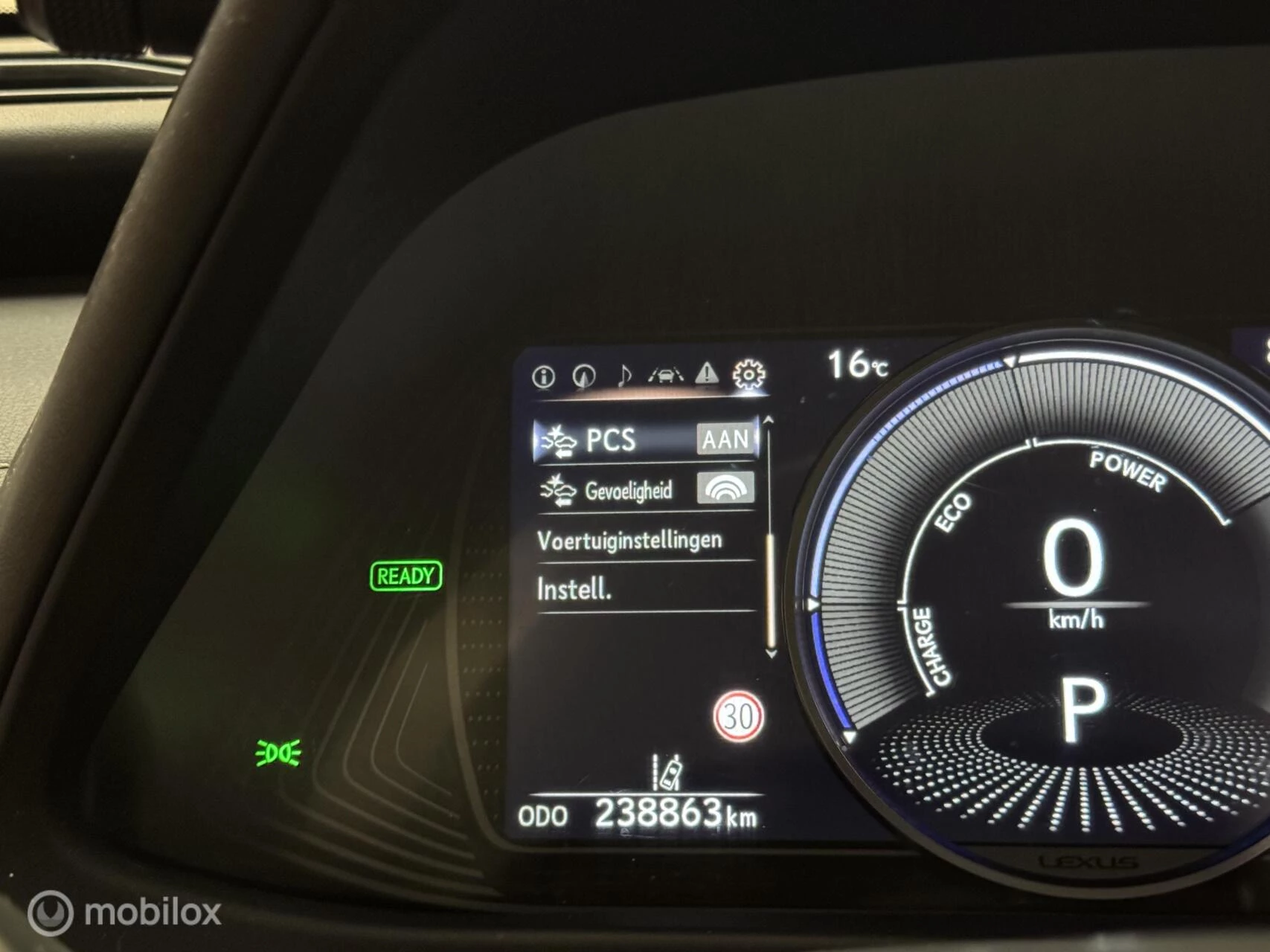 Hoofdafbeelding Lexus UX