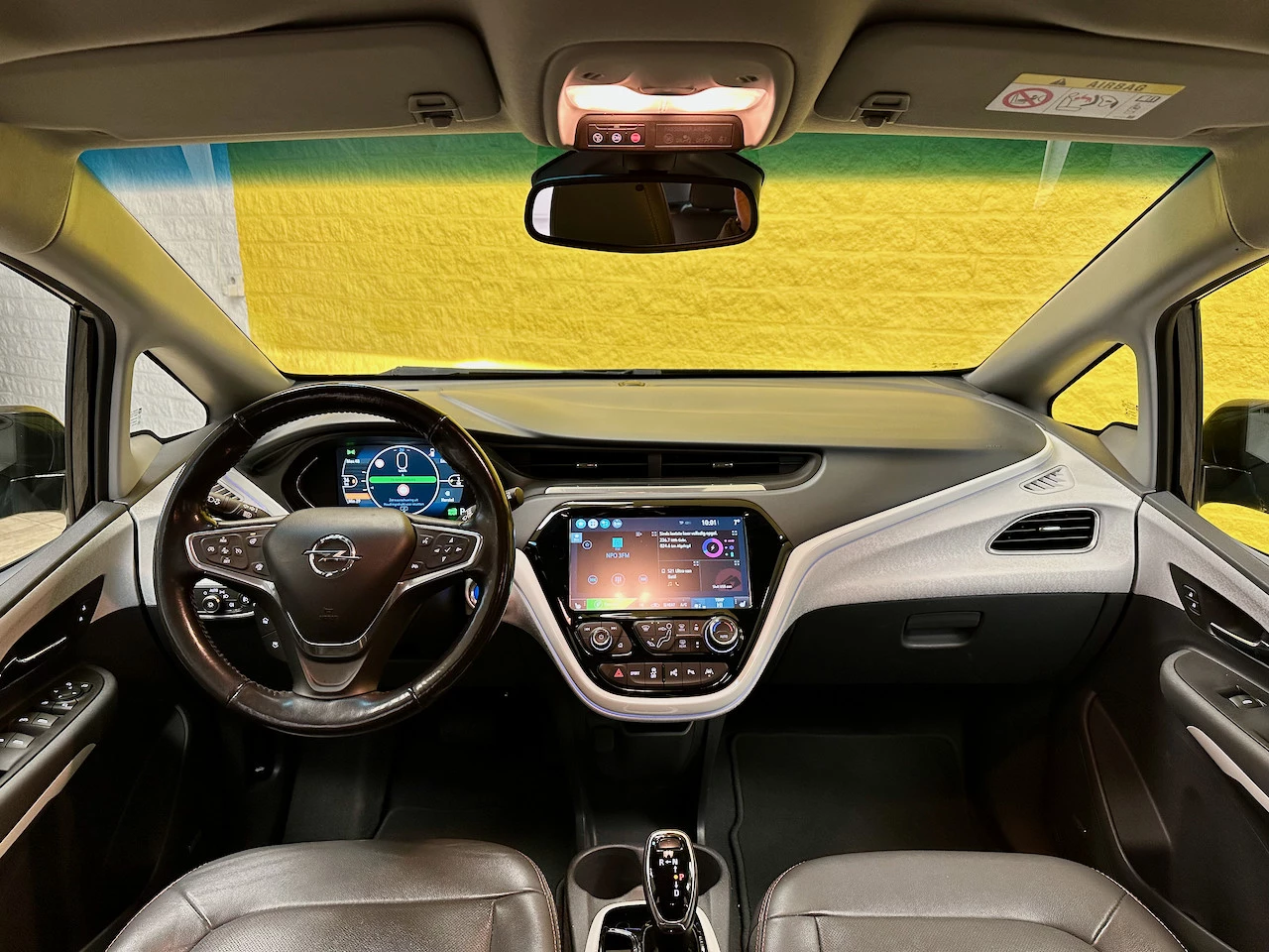 Hoofdafbeelding Opel Ampera-e