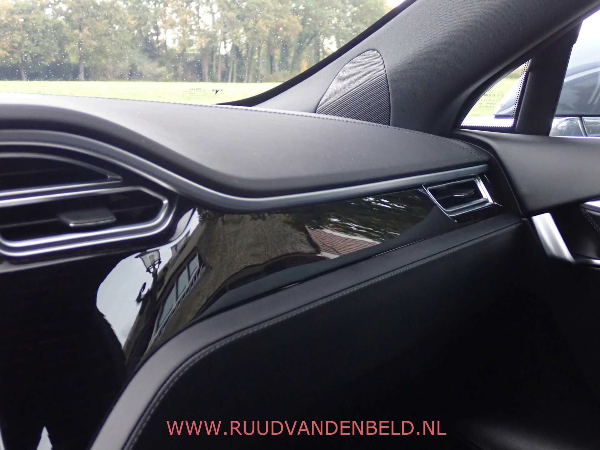 Hoofdafbeelding Tesla Model S