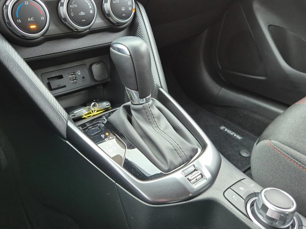 Hoofdafbeelding Mazda 2