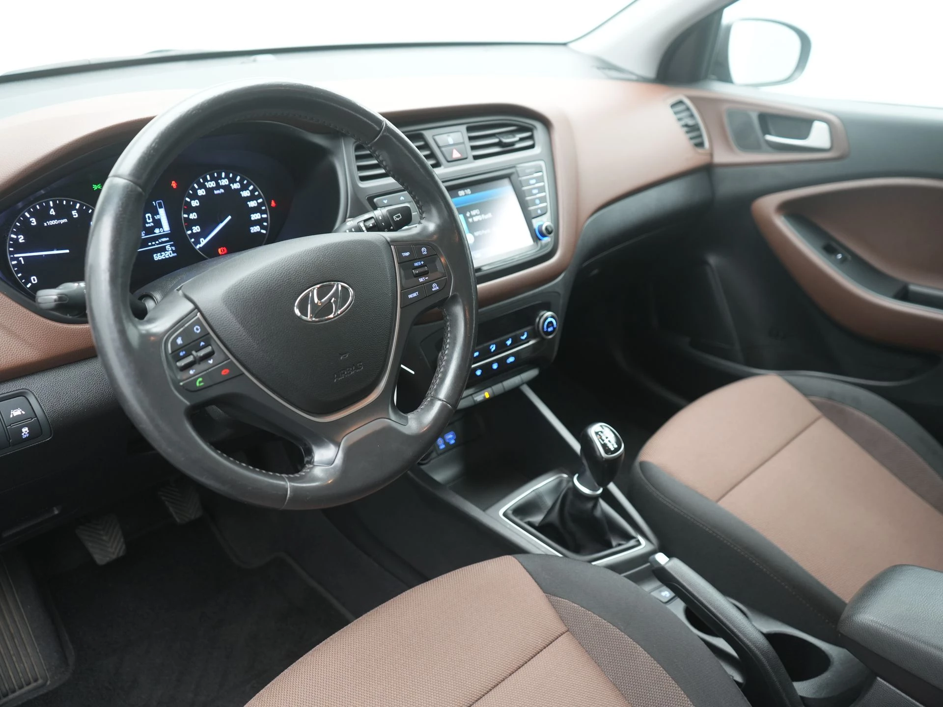 Hoofdafbeelding Hyundai i20