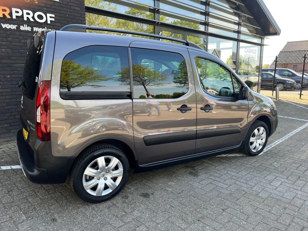 Hoofdafbeelding Peugeot Partner