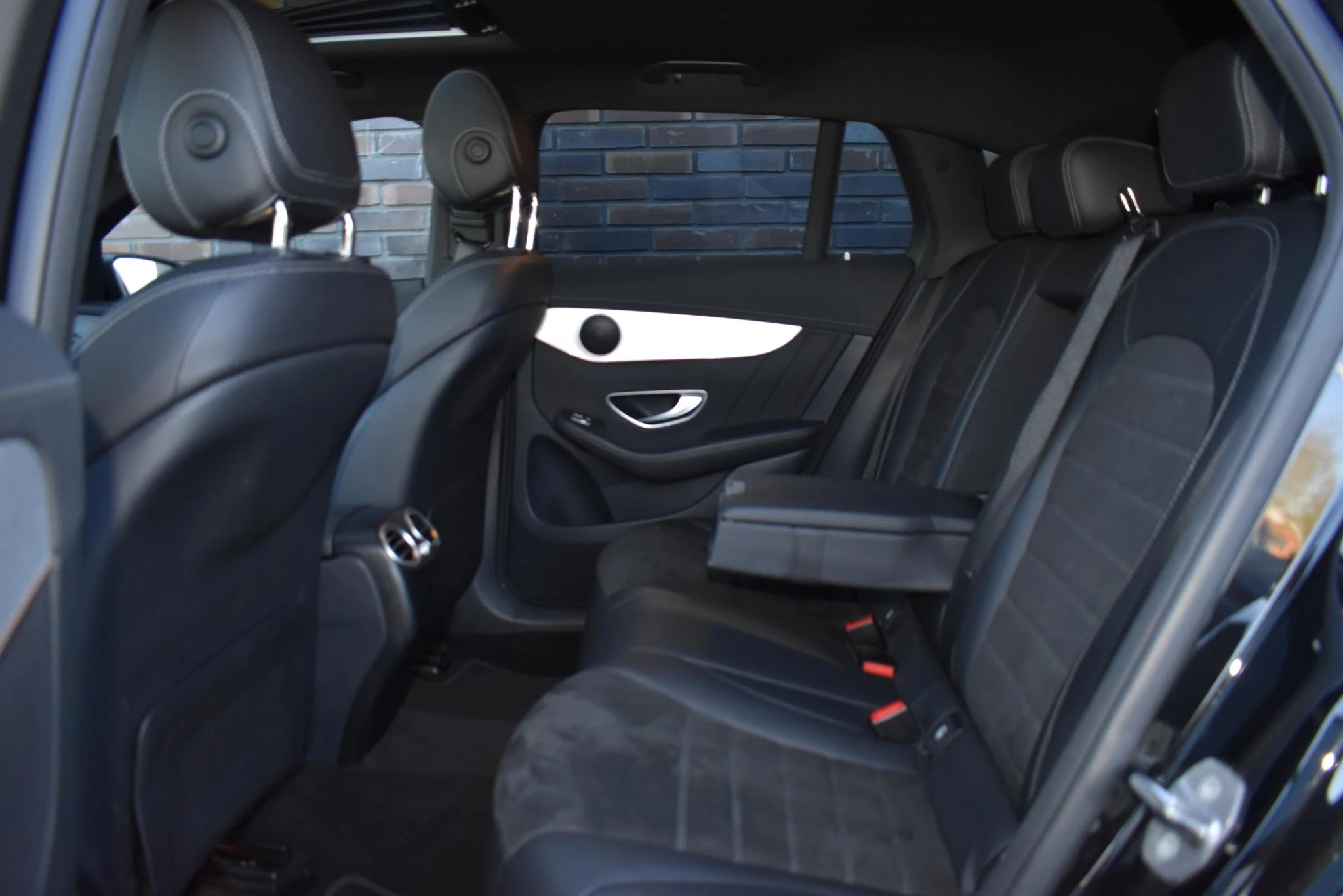 Hoofdafbeelding Mercedes-Benz EQC