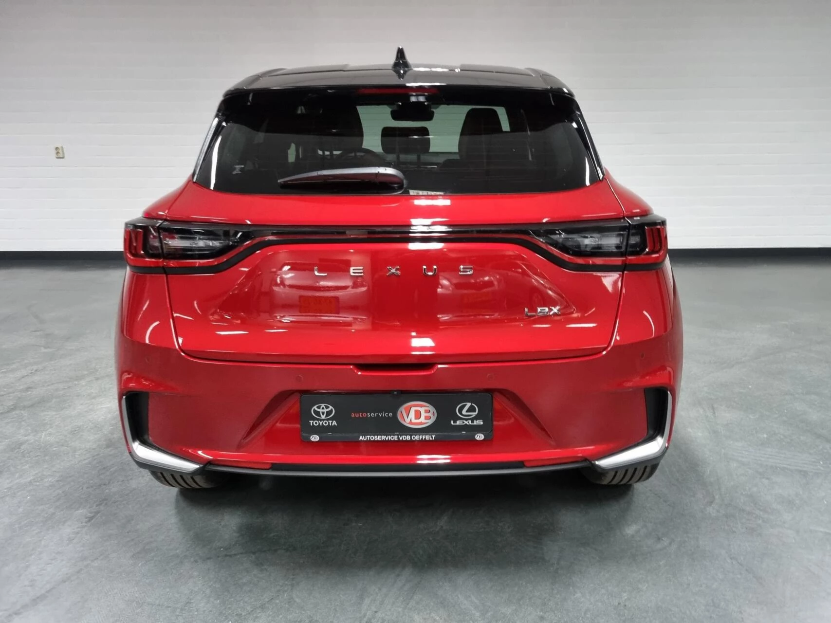 Hoofdafbeelding Lexus LBX