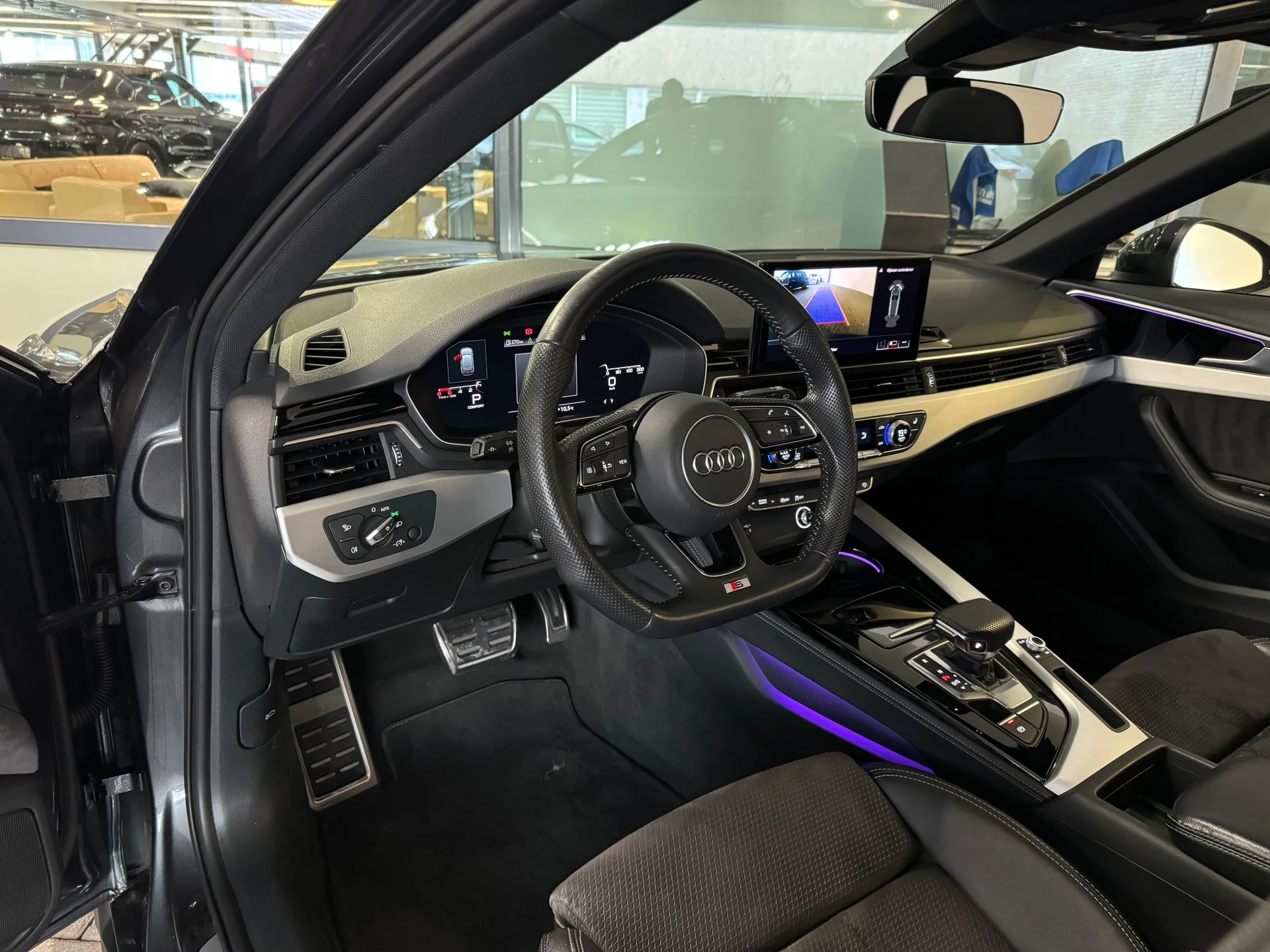 Hoofdafbeelding Audi A4