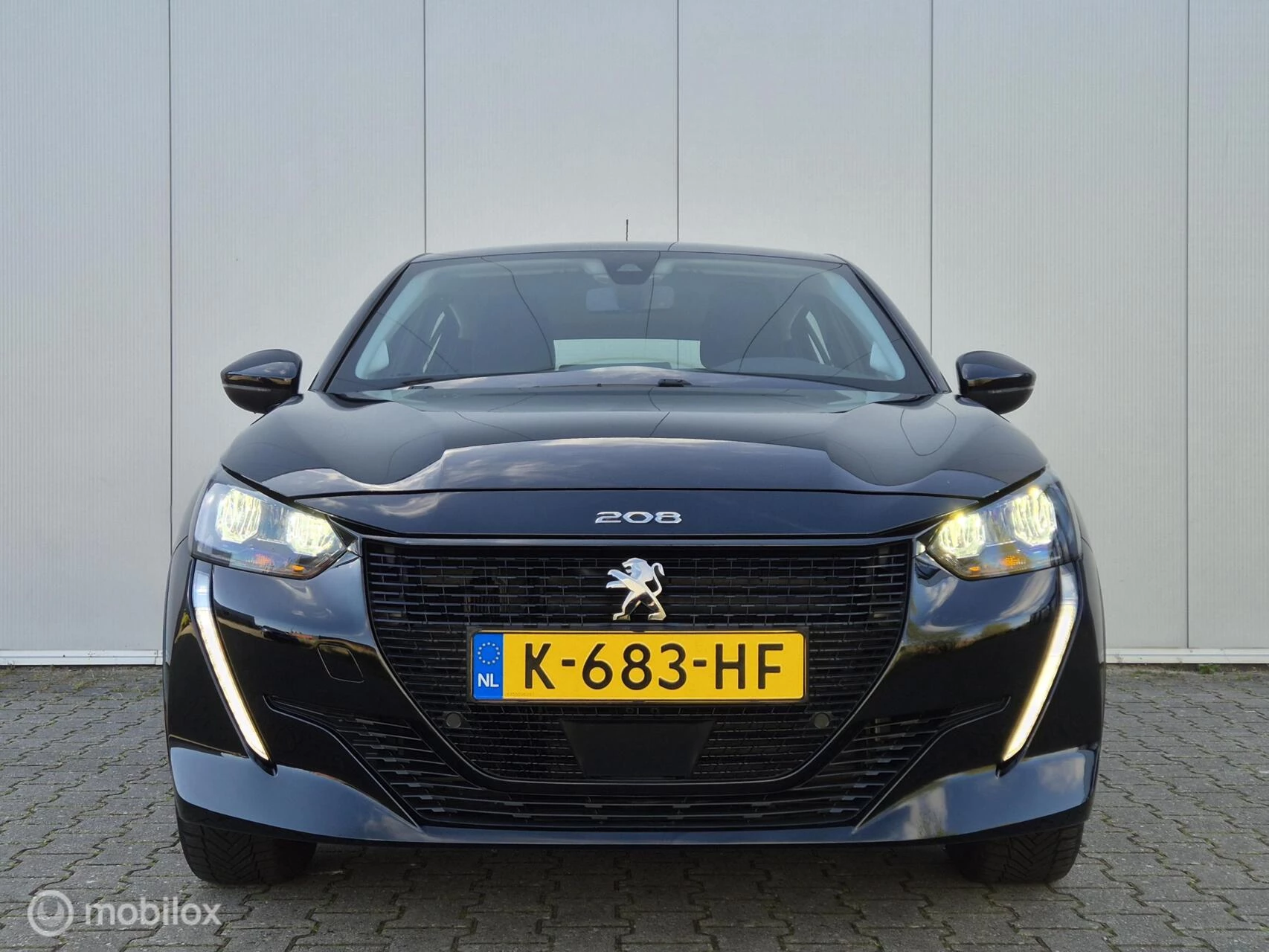 Hoofdafbeelding Peugeot e-208