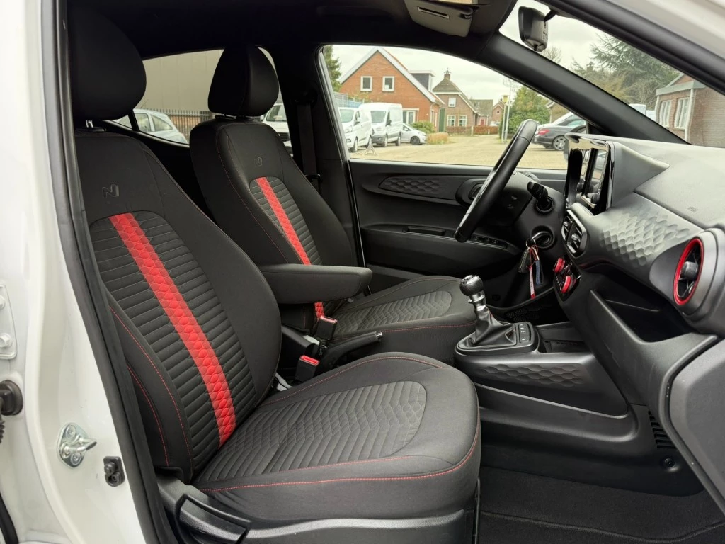 Hoofdafbeelding Hyundai i10