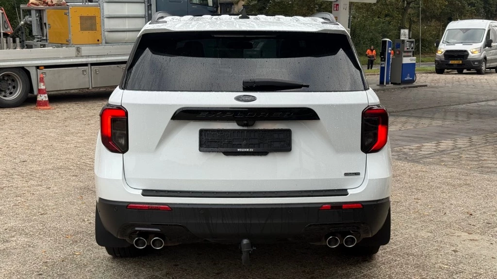 Hoofdafbeelding Ford Explorer