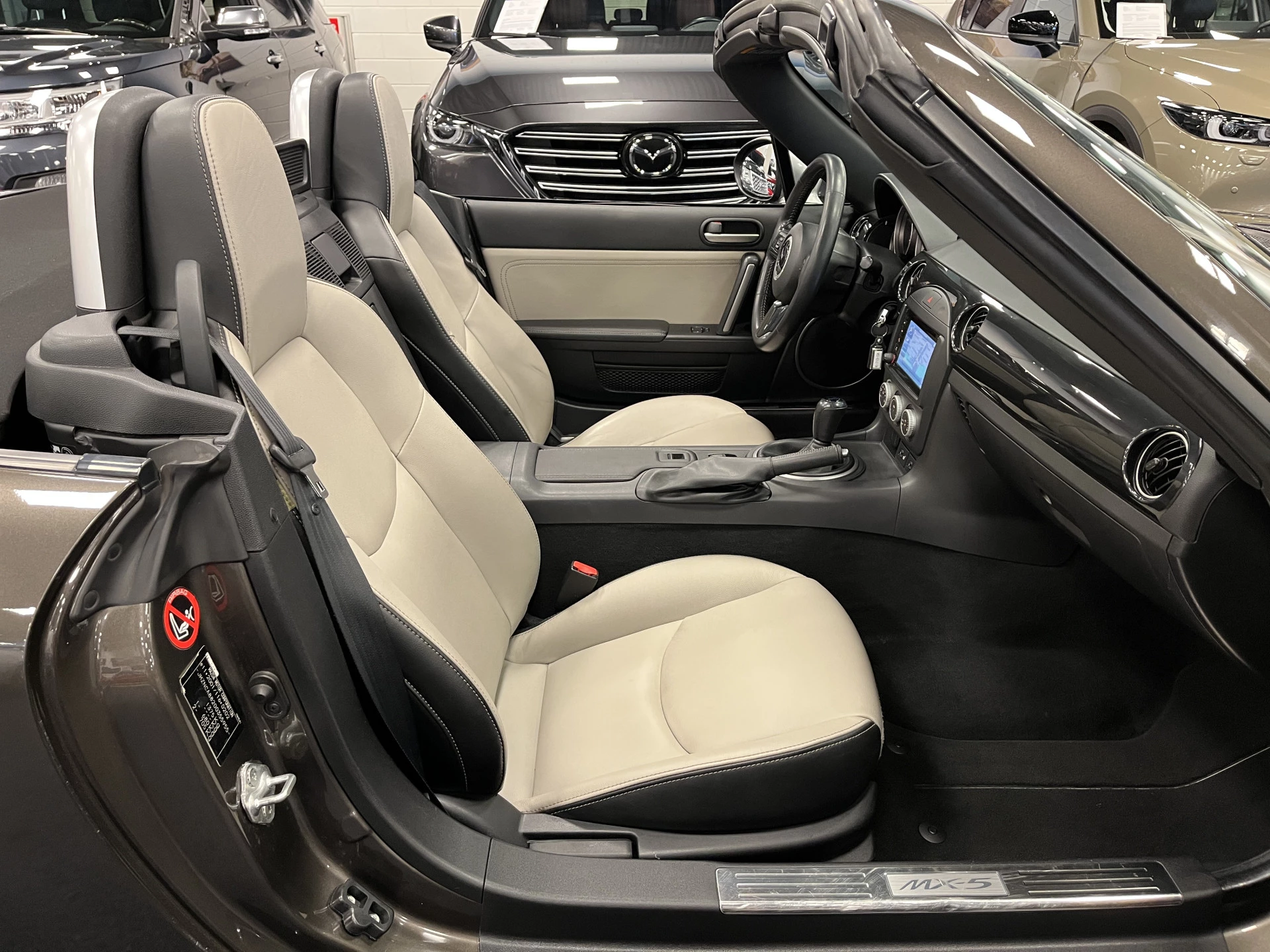Hoofdafbeelding Mazda MX-5