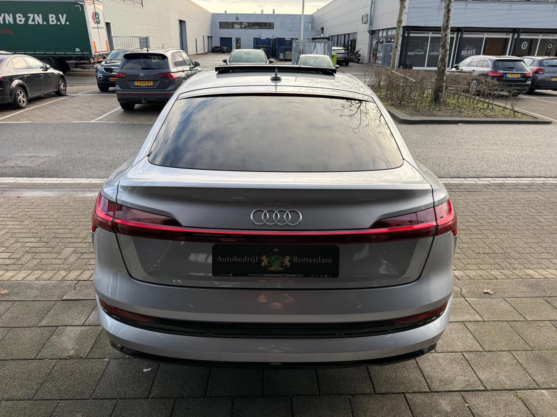 Hoofdafbeelding Audi e-tron