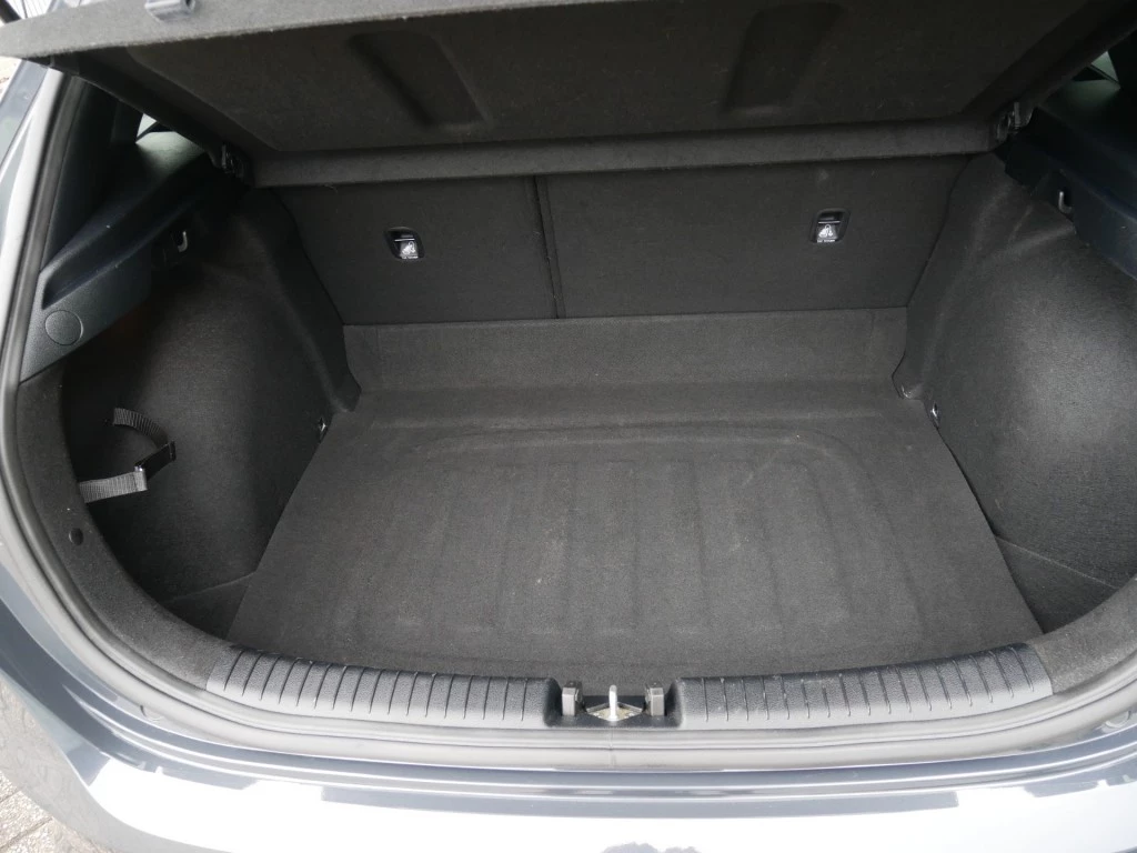 Hoofdafbeelding Kia Ceed
