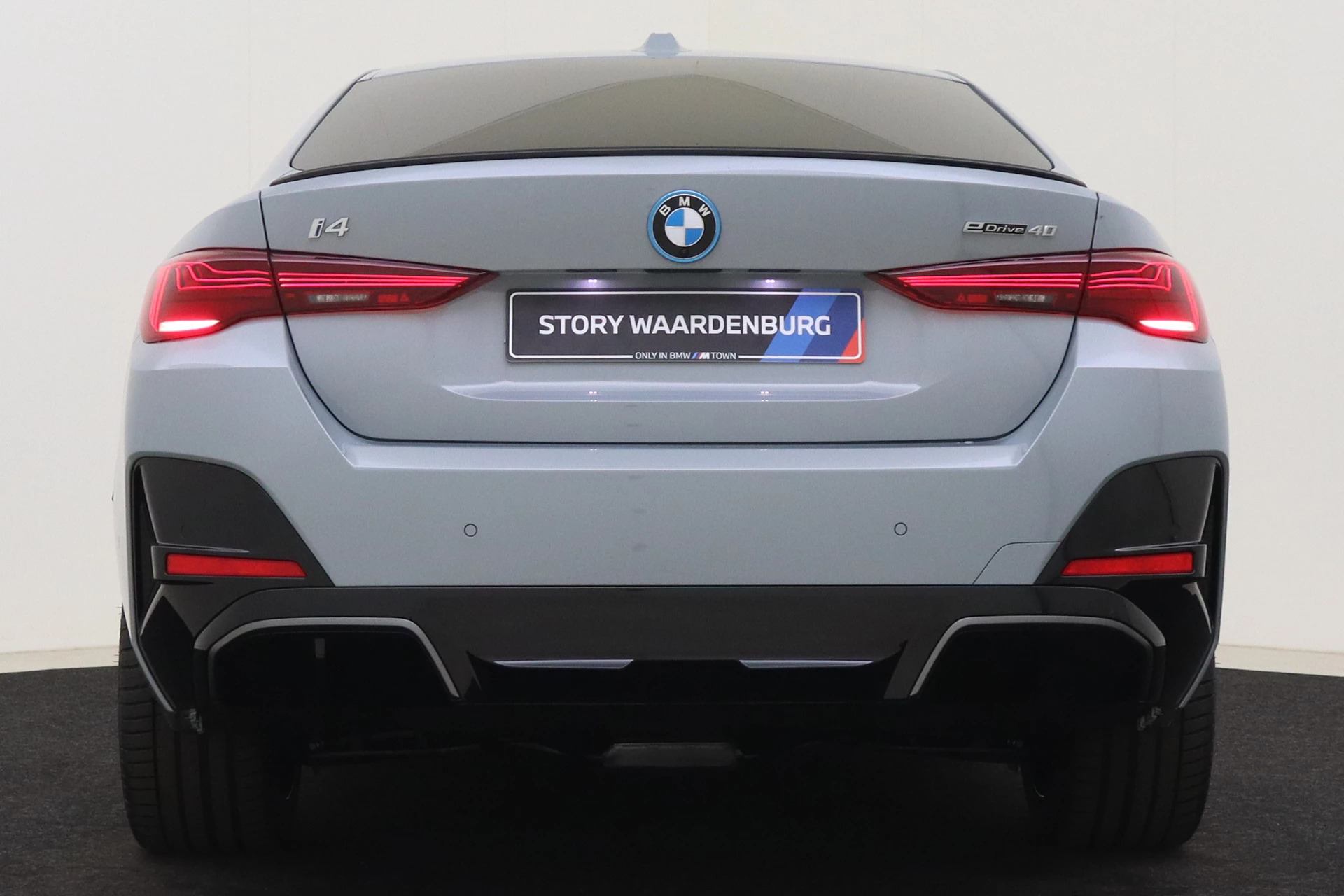 Hoofdafbeelding BMW i4