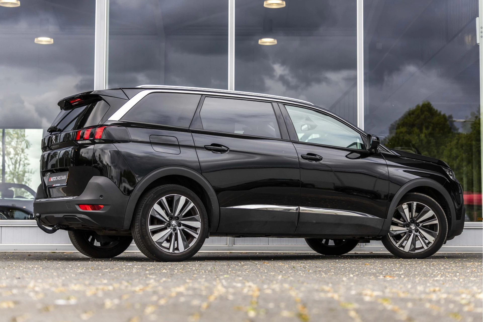 Hoofdafbeelding Peugeot 5008