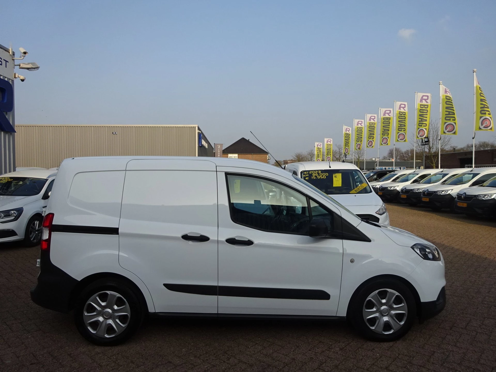 Hoofdafbeelding Ford Transit Courier