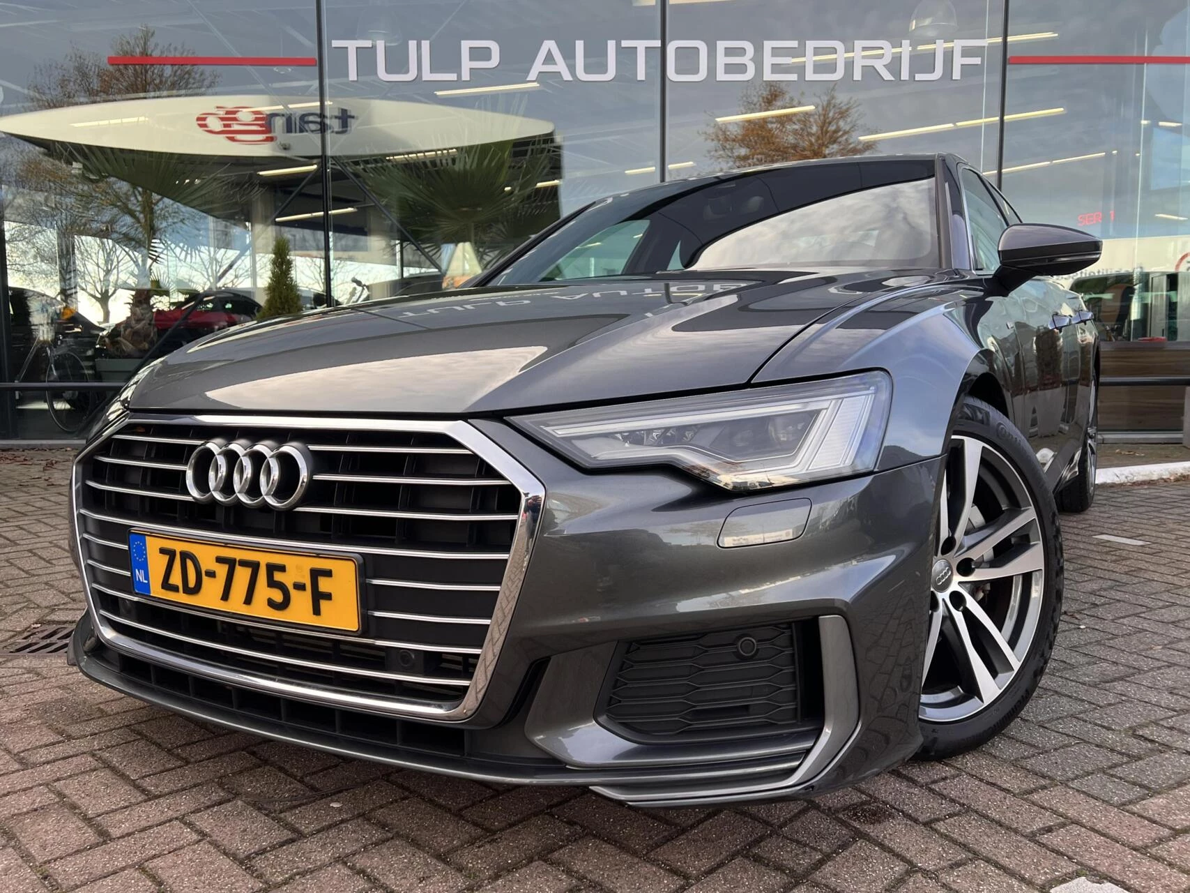 Hoofdafbeelding Audi A6