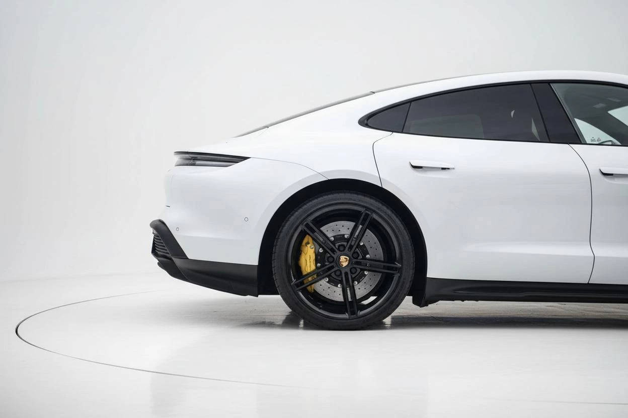 Hoofdafbeelding Porsche Taycan