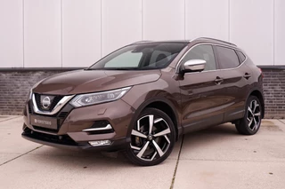 Hoofdafbeelding Nissan QASHQAI Nissan QASHQAI 1.2 Tekna + | Pano-Dak | Trekhaak | Leer | Bose | Navi | Camera | Climate