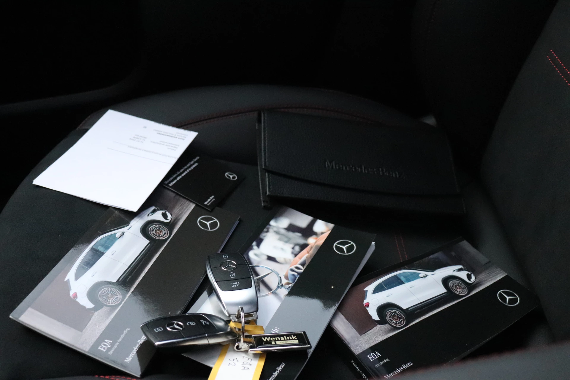Hoofdafbeelding Mercedes-Benz EQA