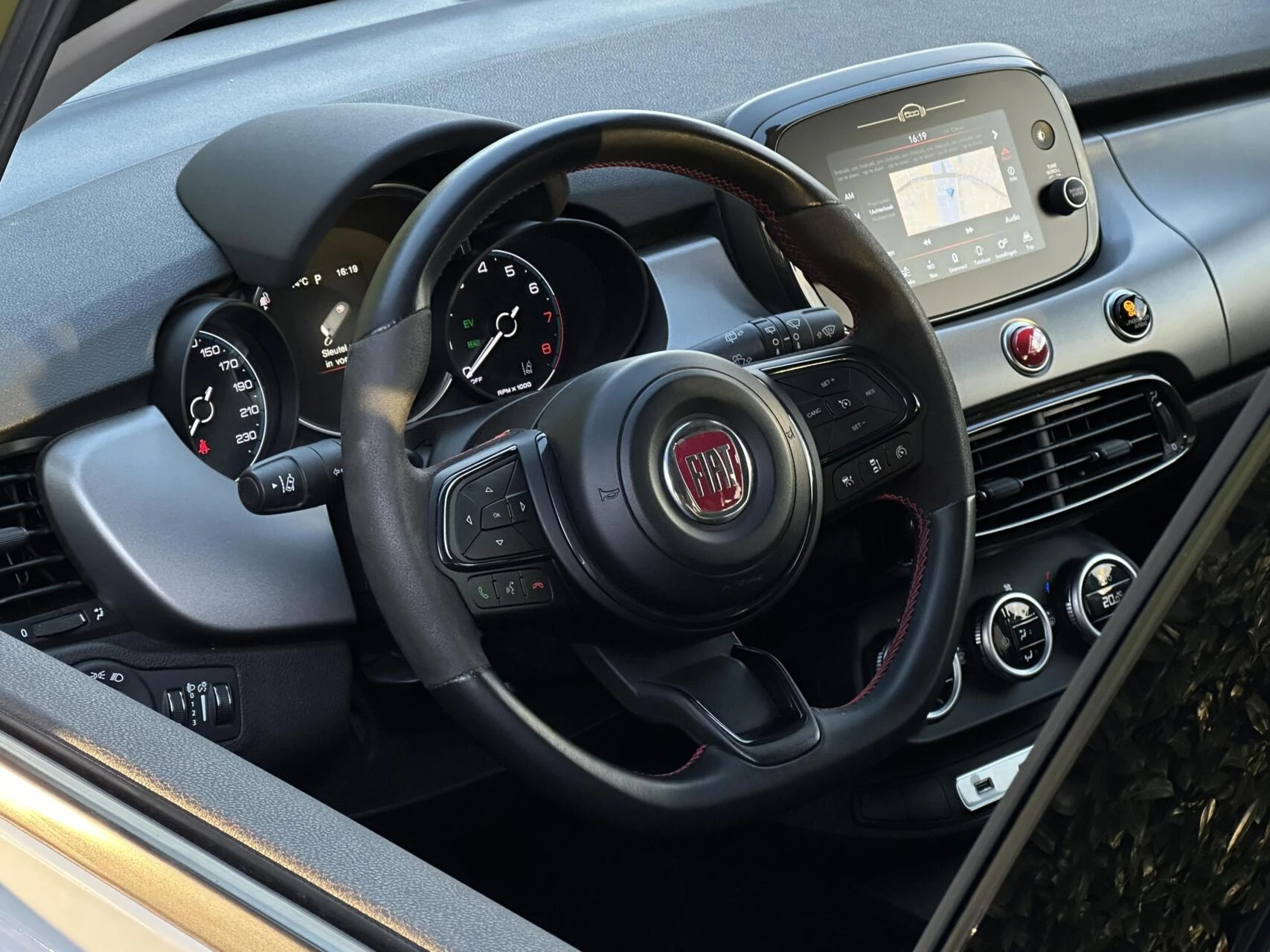 Hoofdafbeelding Fiat 500X