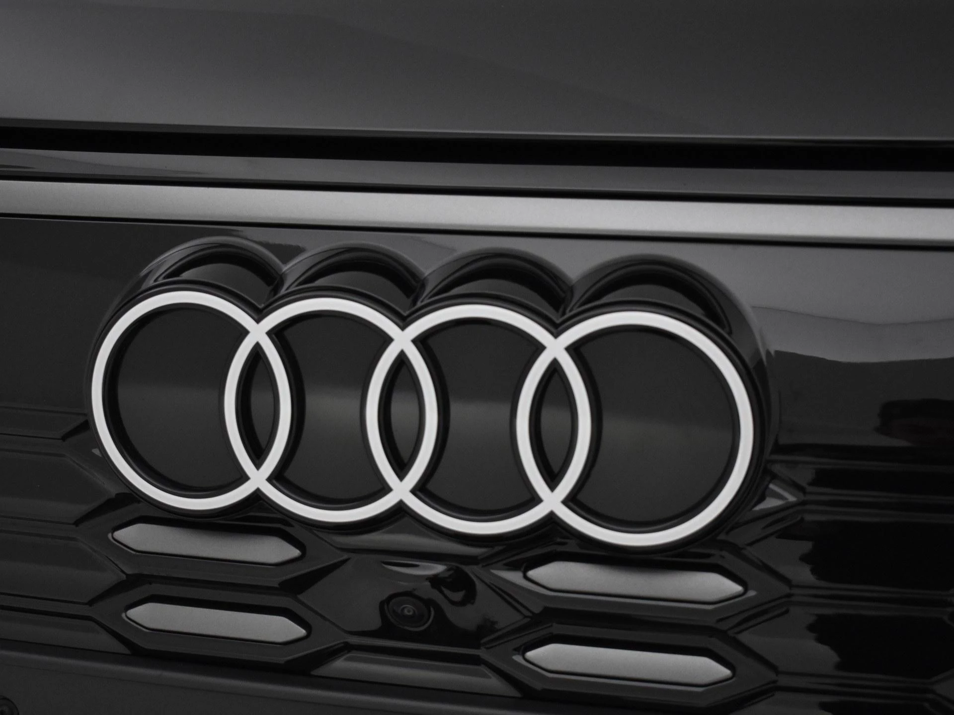 Hoofdafbeelding Audi Q6 e-tron