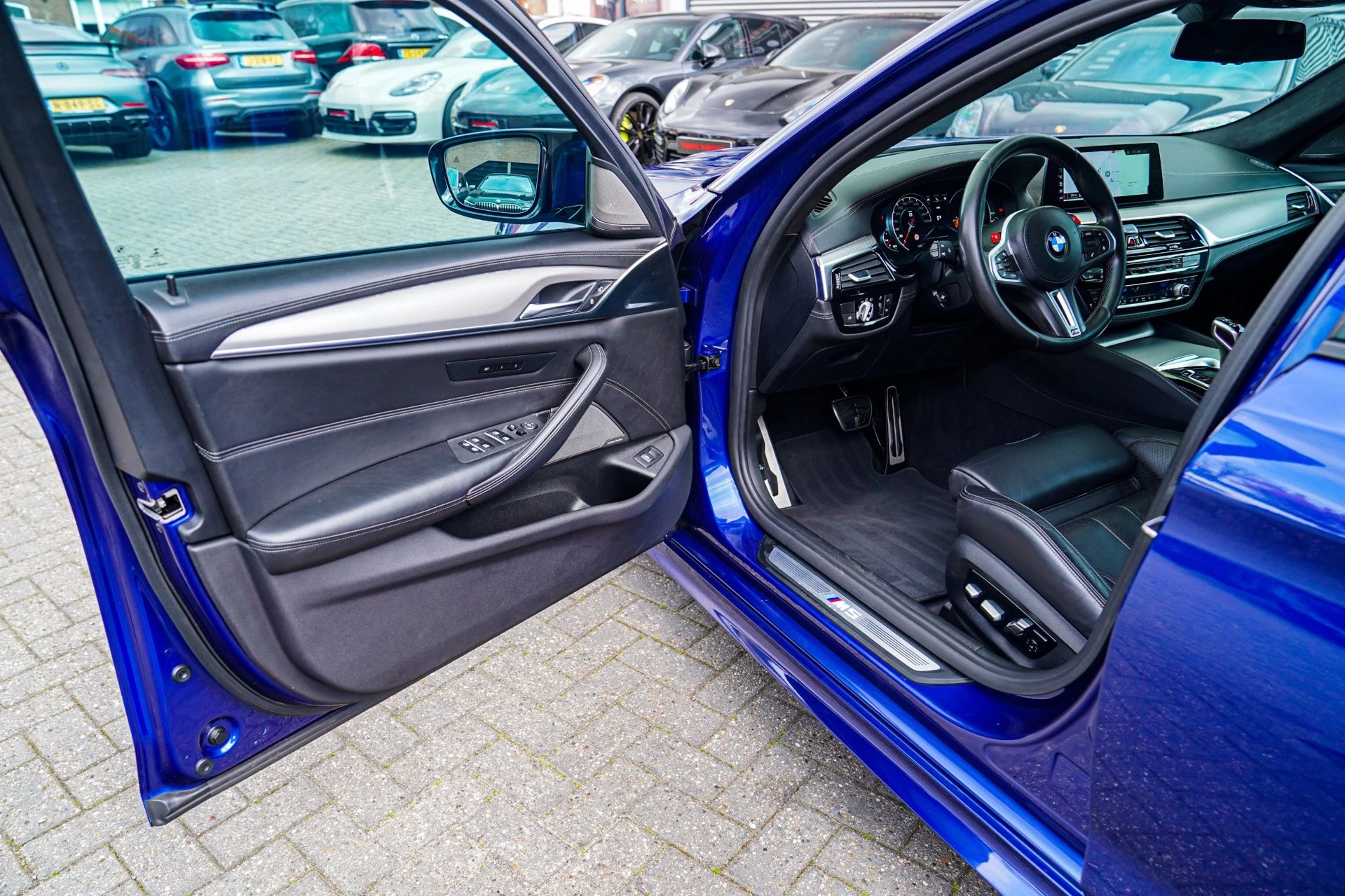 Hoofdafbeelding BMW M5
