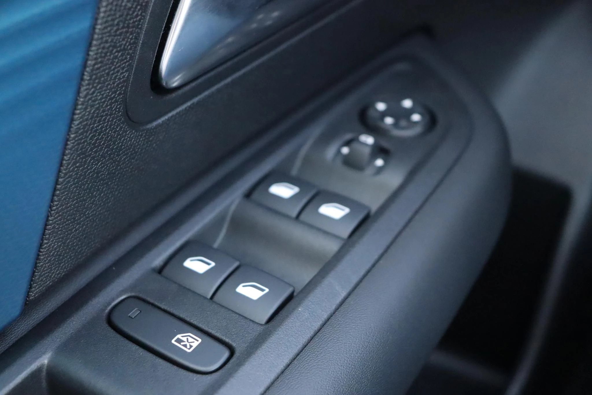 Hoofdafbeelding Citroën ë-C4