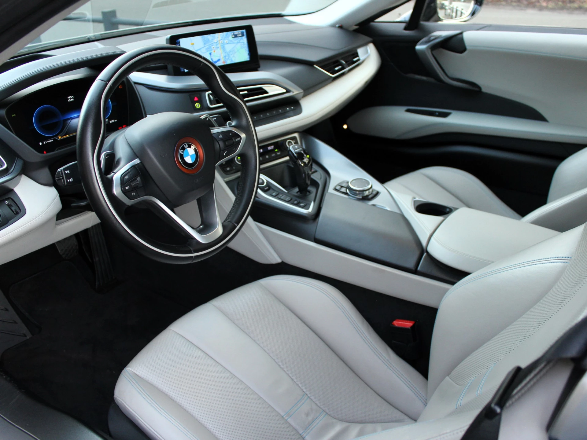 Hoofdafbeelding BMW i8