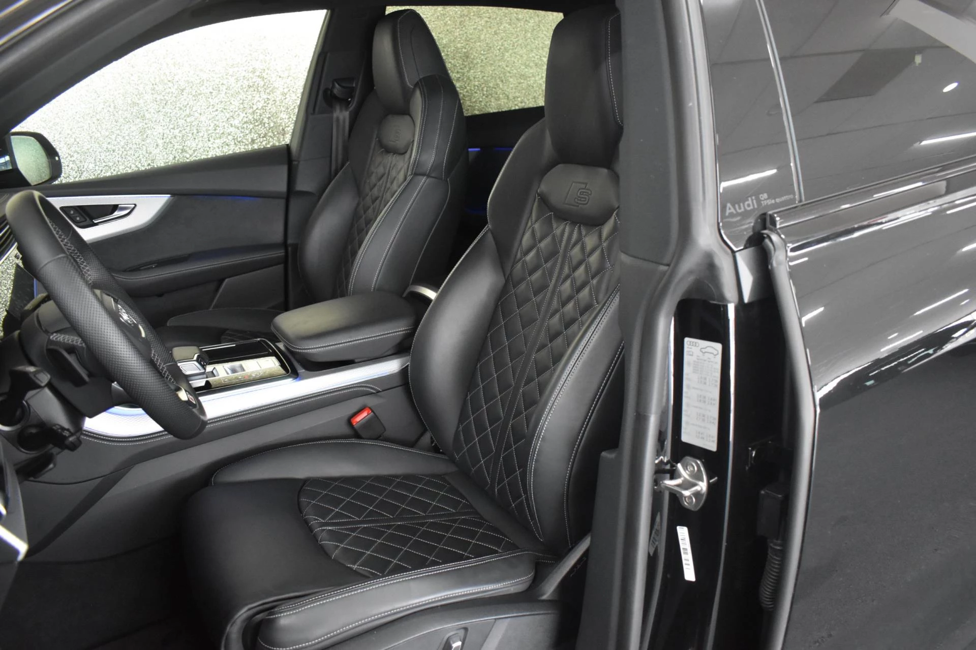 Hoofdafbeelding Audi Q8