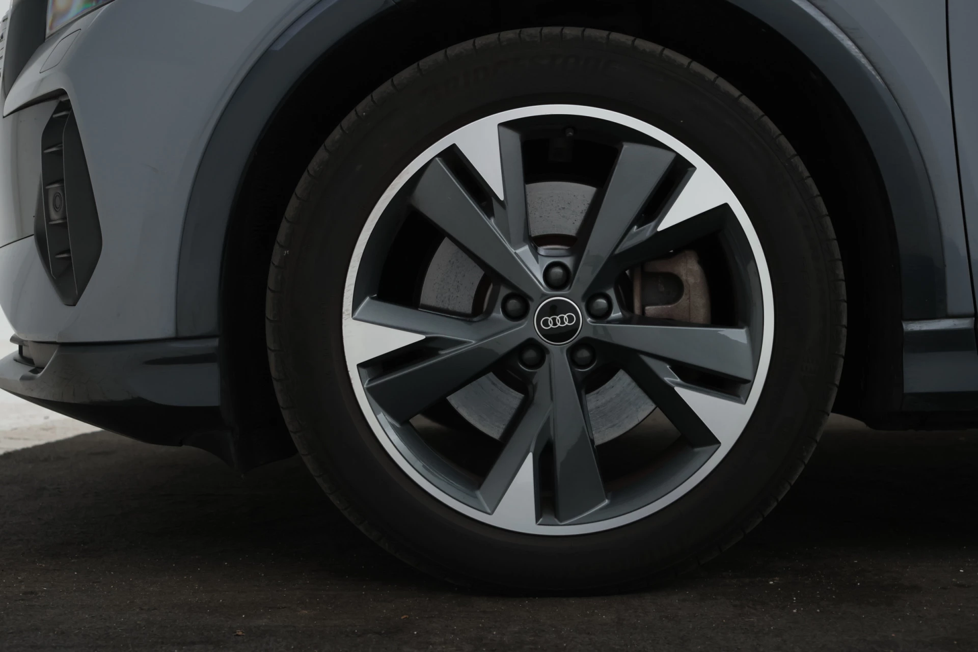 Hoofdafbeelding Audi Q4 e-tron