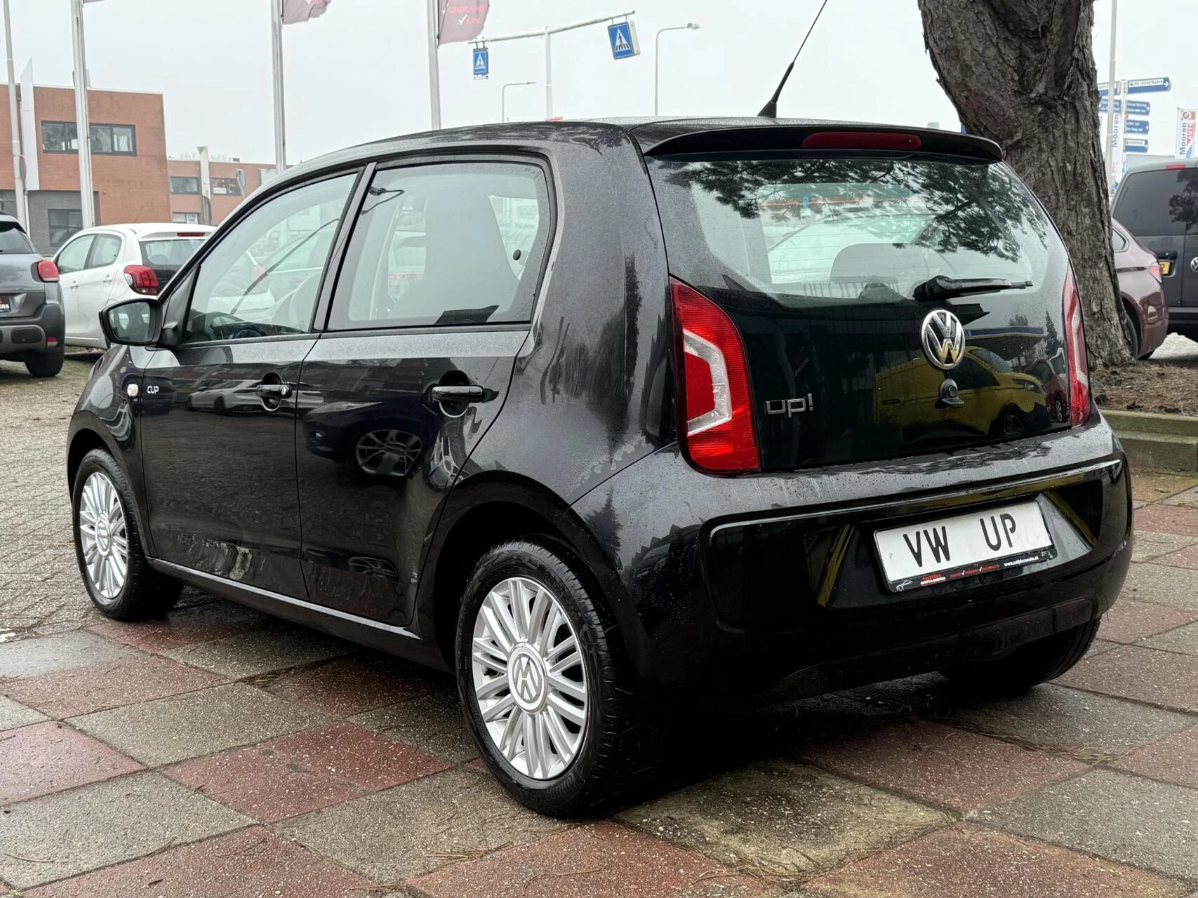 Hoofdafbeelding Volkswagen up!