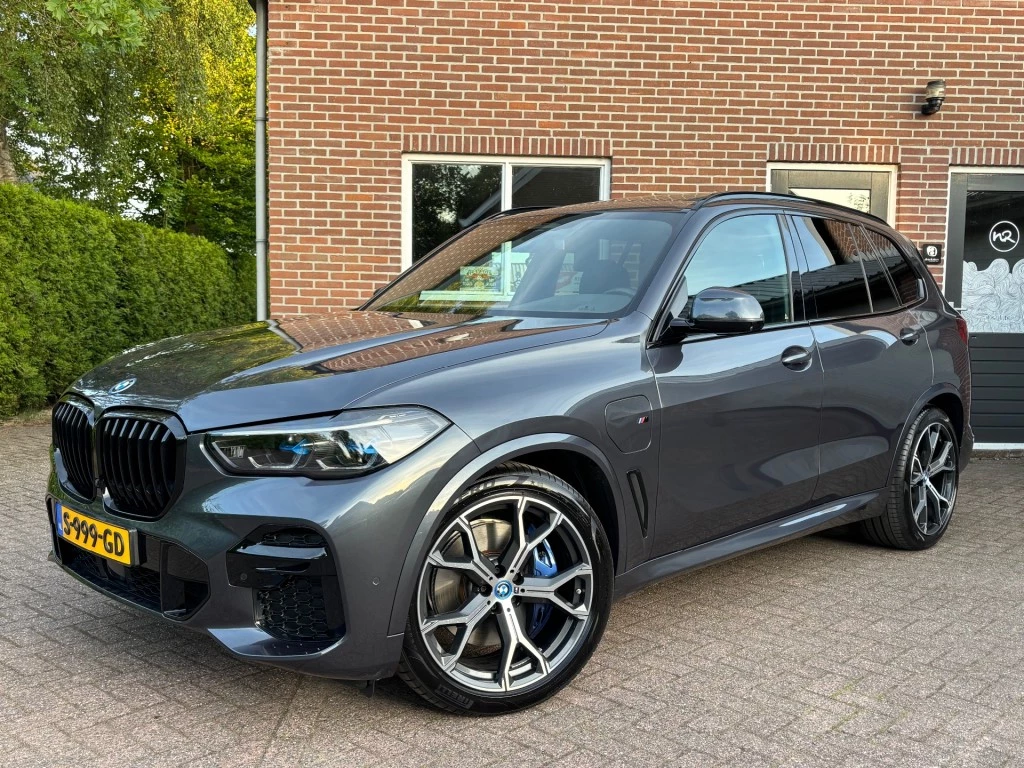Hoofdafbeelding BMW X5
