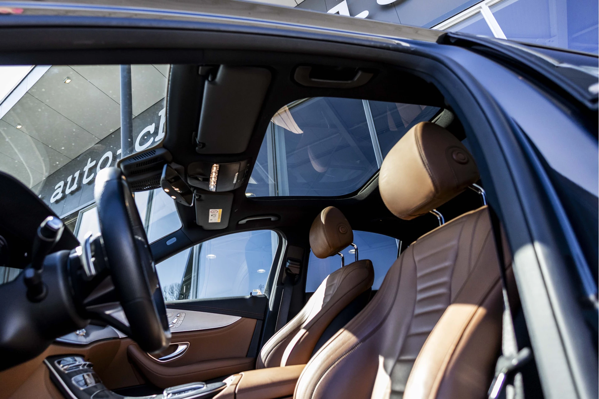 Hoofdafbeelding Mercedes-Benz E-Klasse