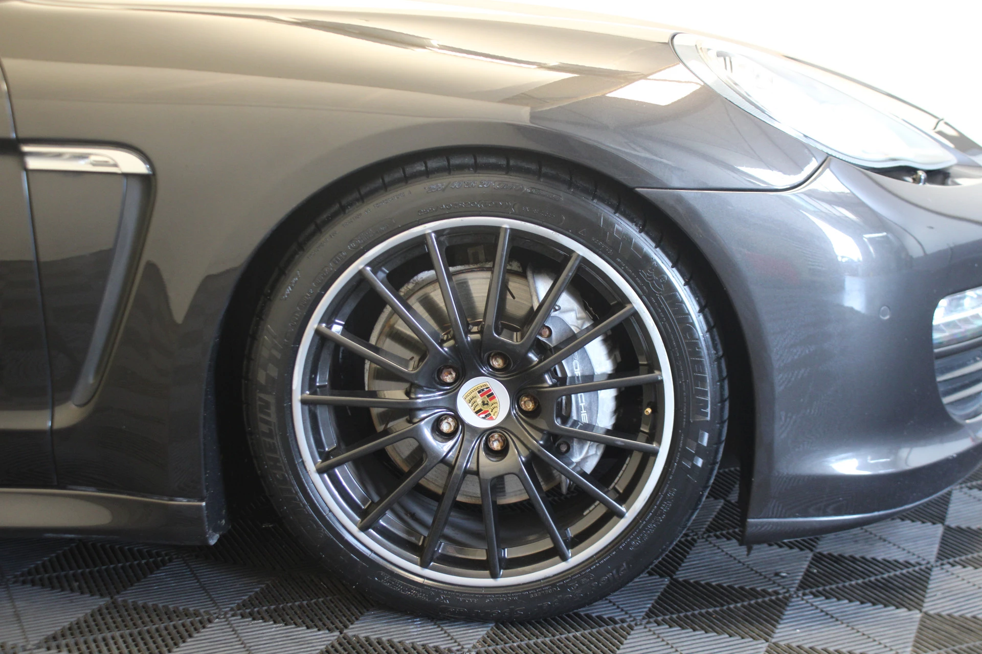 Hoofdafbeelding Porsche Panamera