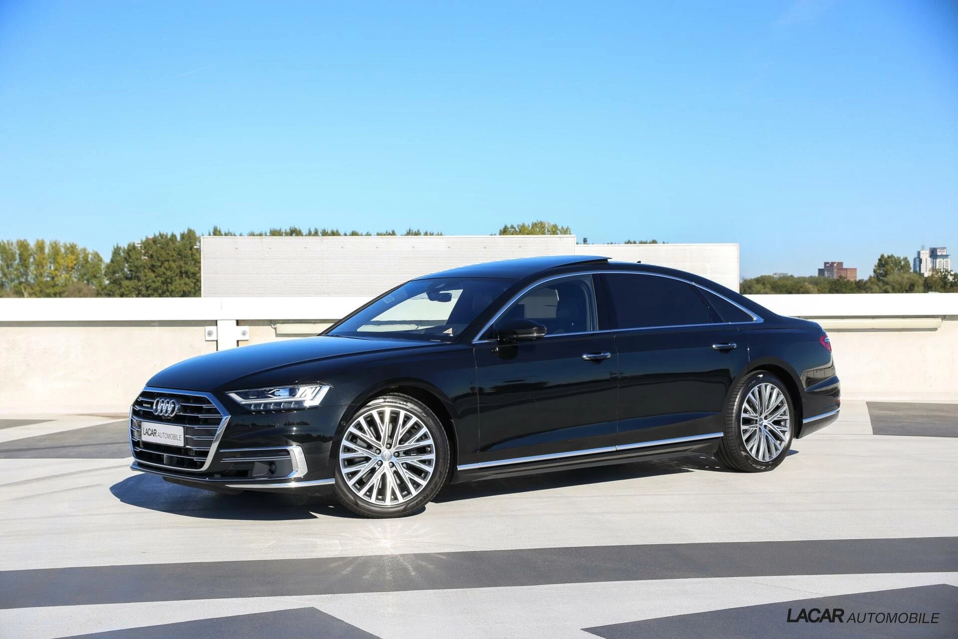 Hoofdafbeelding Audi A8