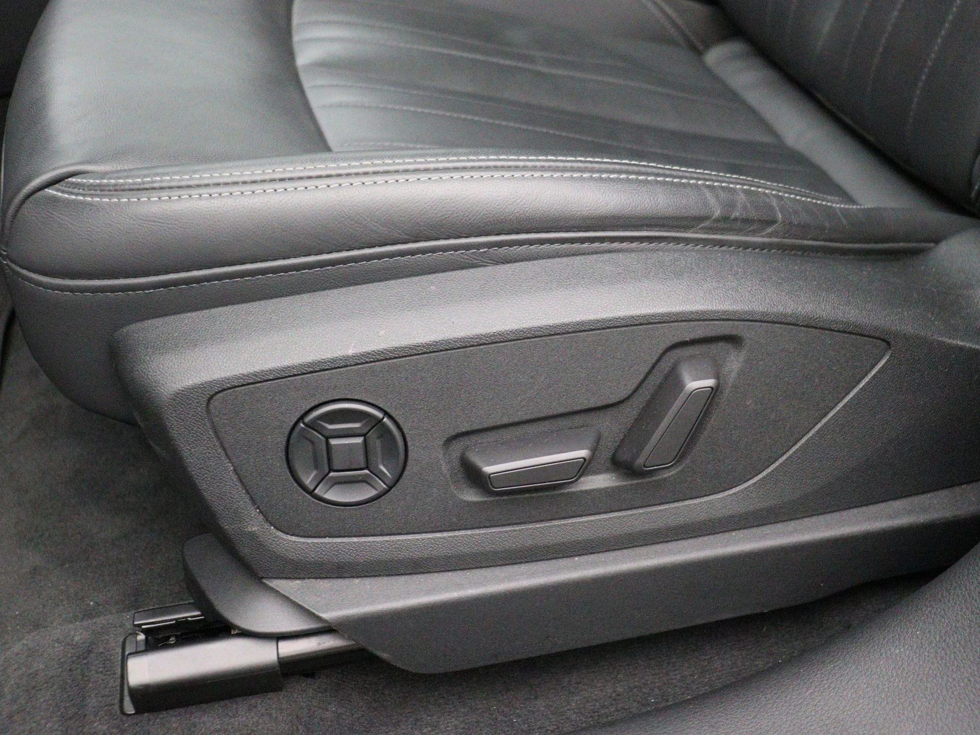 Hoofdafbeelding Audi Q8 e-tron