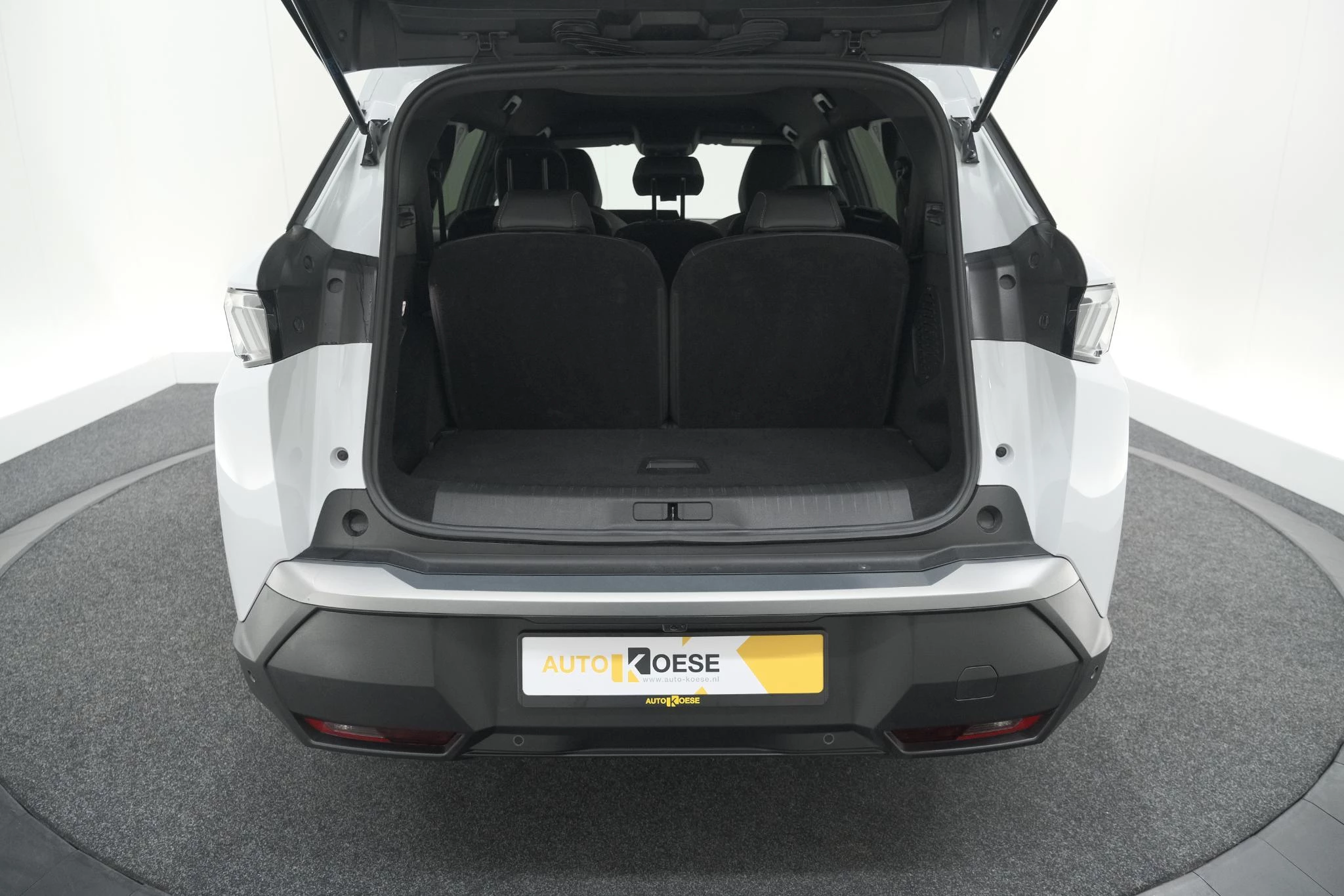 Hoofdafbeelding Peugeot 5008