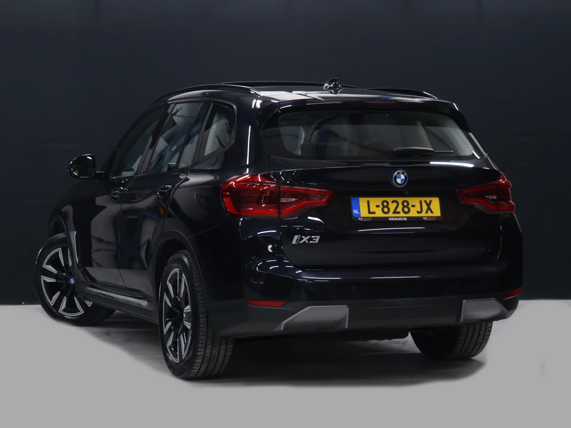 Hoofdafbeelding BMW iX3