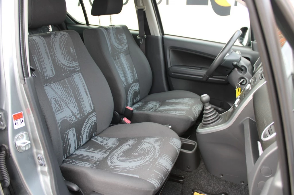 Hoofdafbeelding Opel Agila