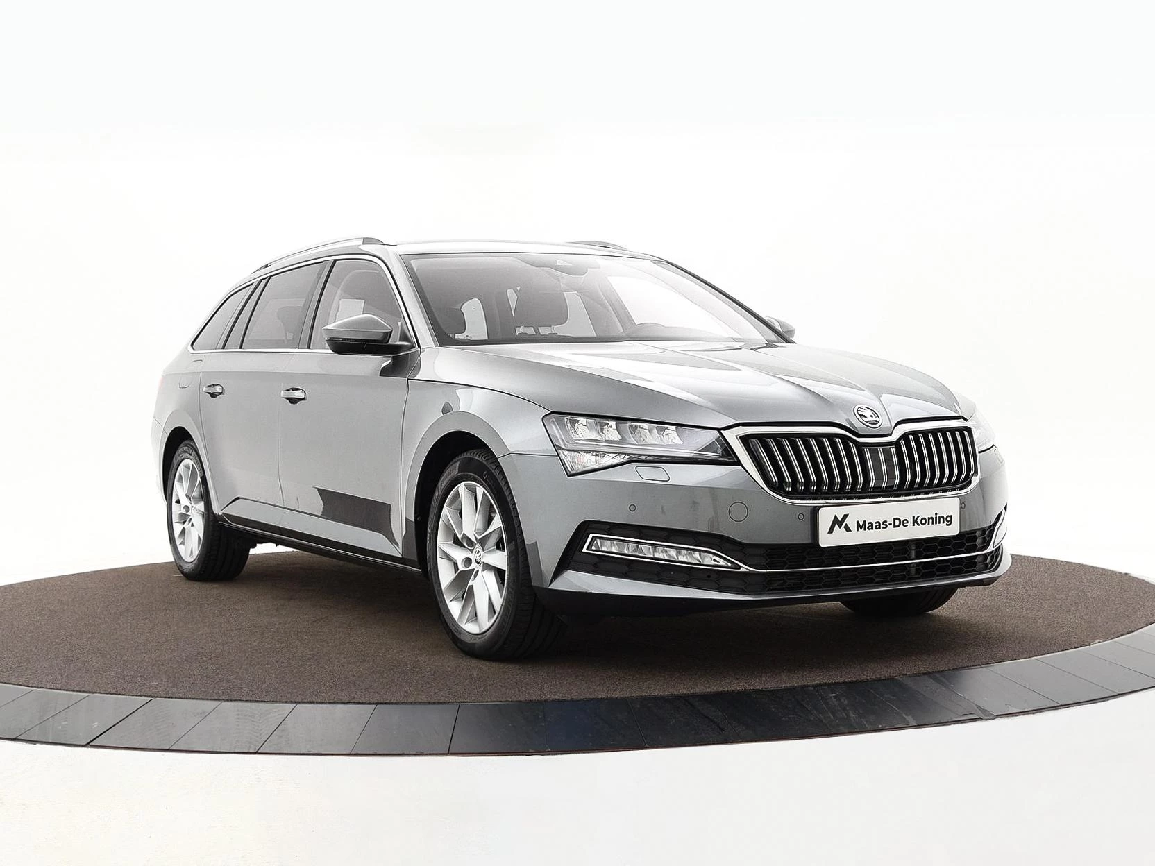 Hoofdafbeelding Škoda Superb