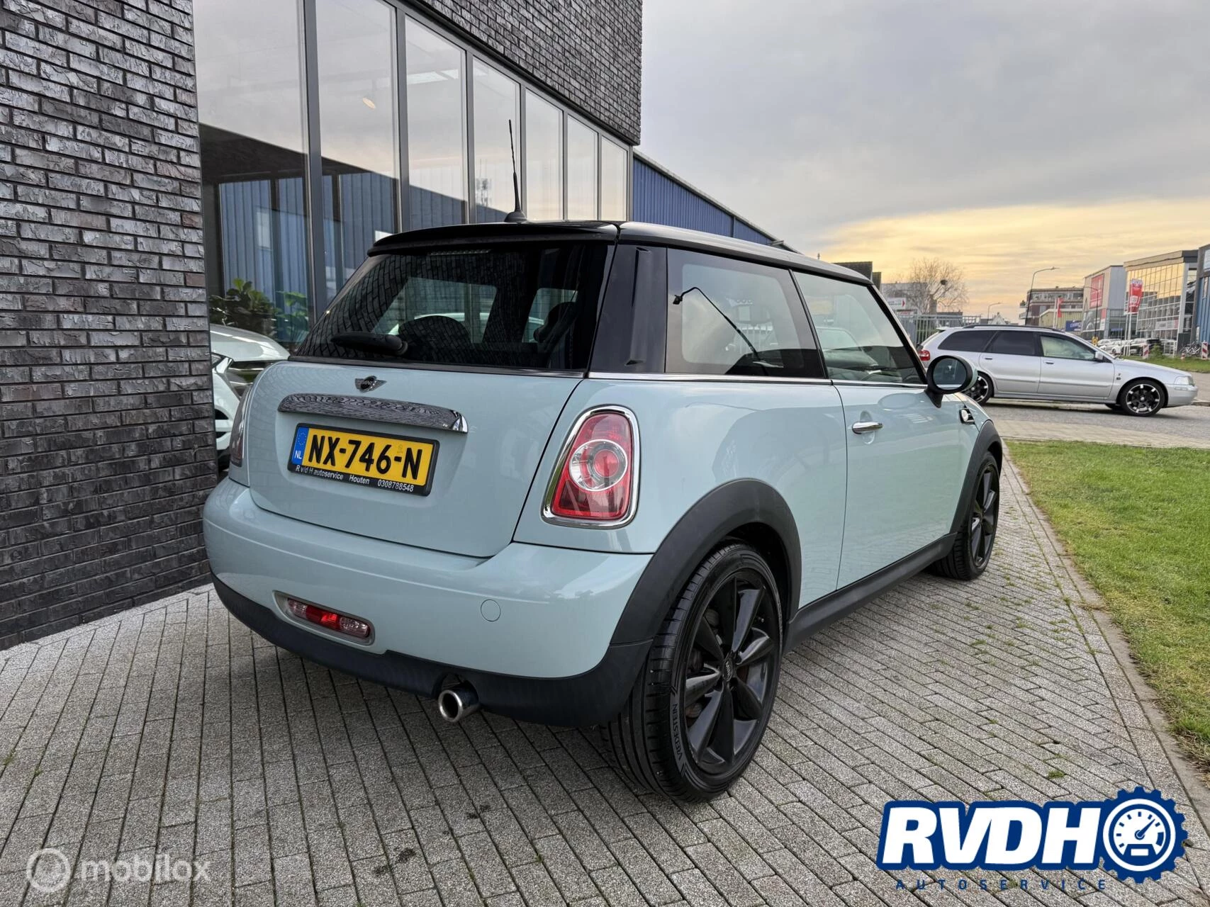 Hoofdafbeelding MINI One