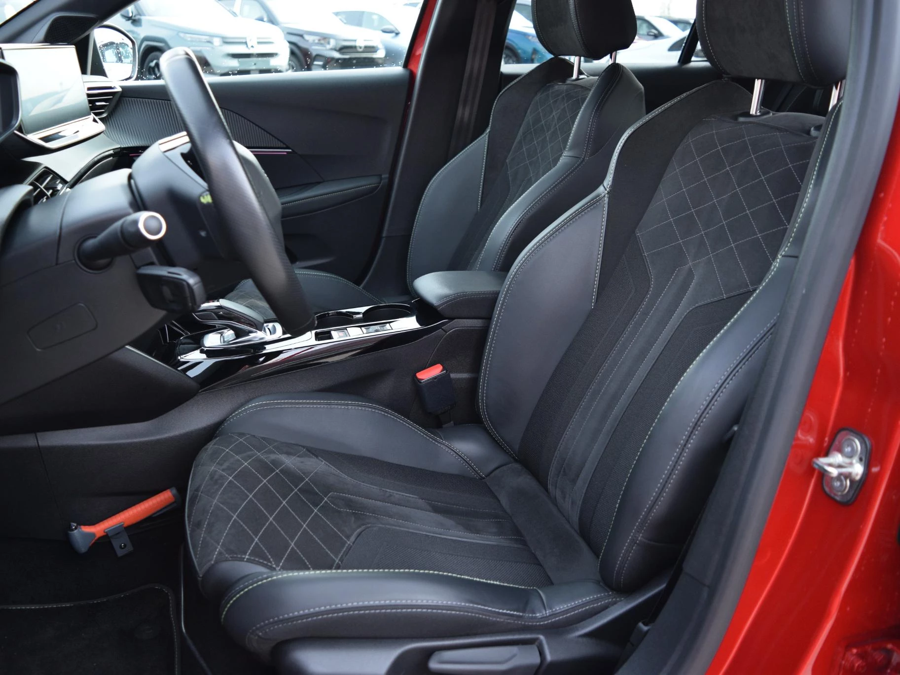 Hoofdafbeelding Peugeot e-208