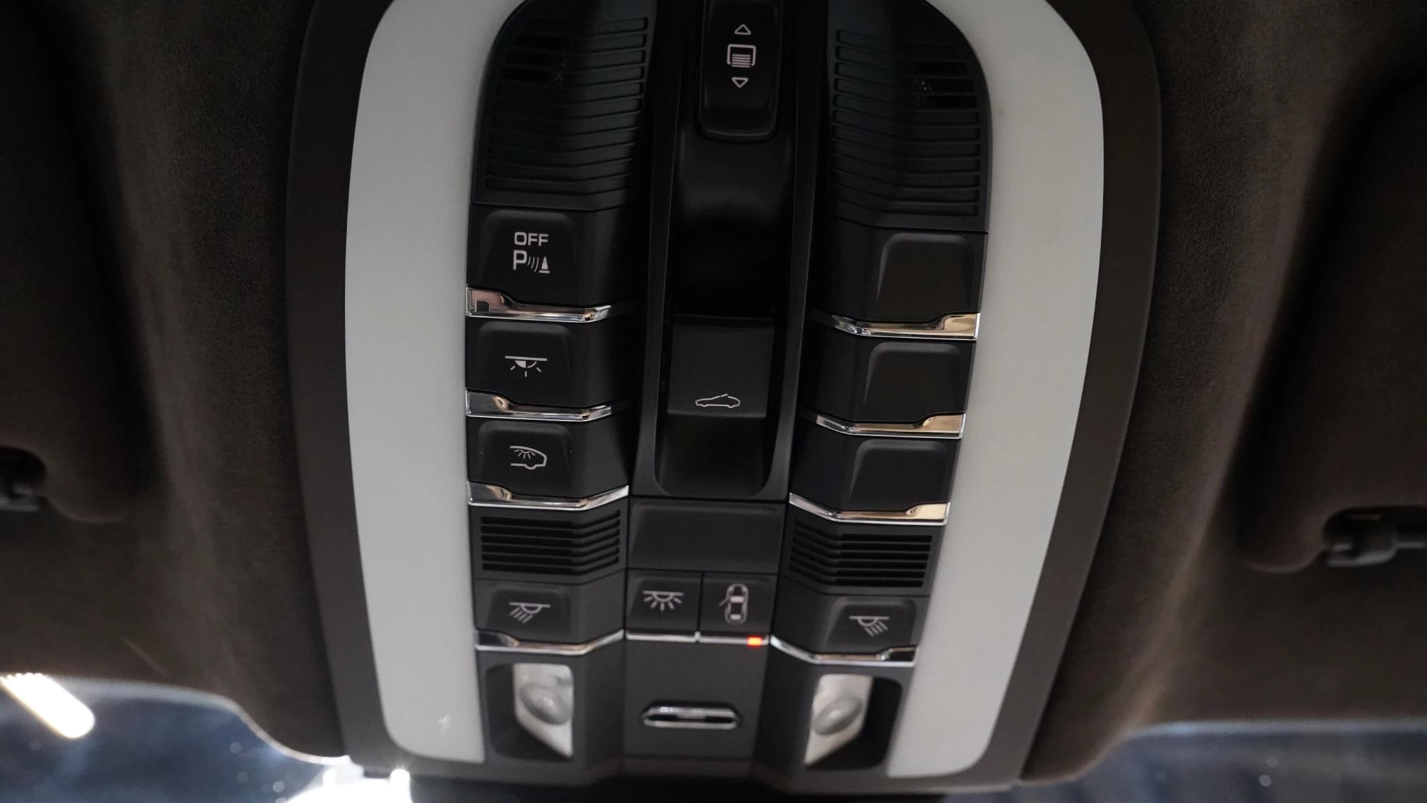 Hoofdafbeelding Porsche Macan