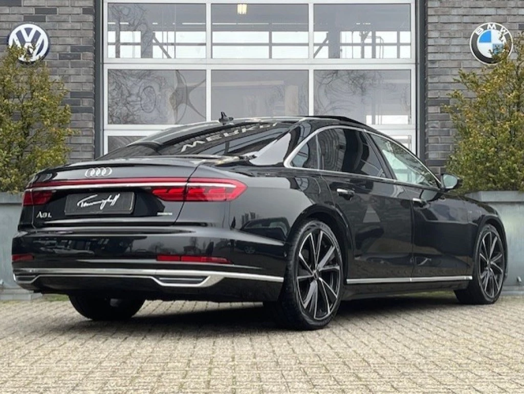 Hoofdafbeelding Audi A8