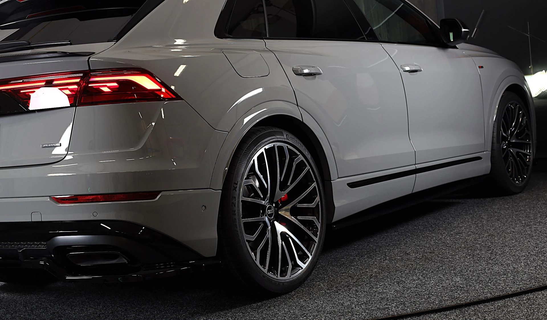 Hoofdafbeelding Audi Q8