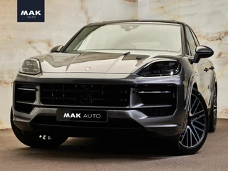 Hoofdafbeelding Porsche Cayenne Porsche Cayenne 3.0 E-Hybrid, SportDesign, Bose, tr.haak, 22", pano, luchtv., memory, ACC, privacy