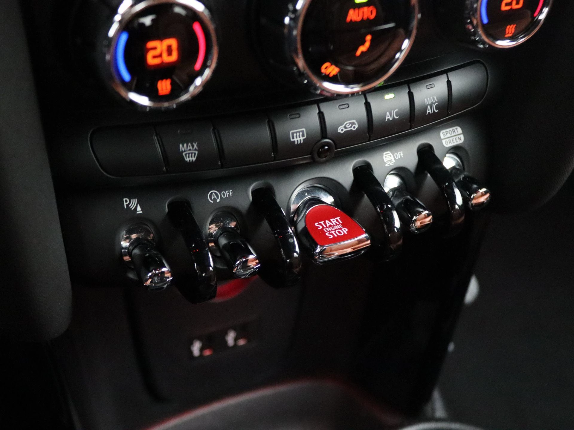 Hoofdafbeelding MINI 3-deurs