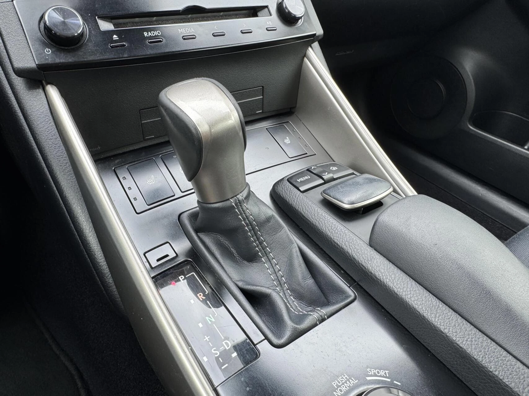 Hoofdafbeelding Lexus IS